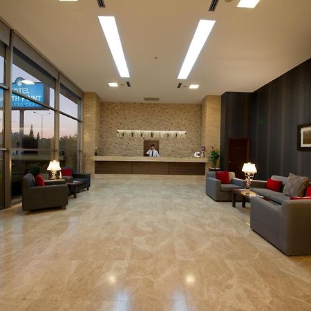 North Point Hotel 데니즐리 외부 사진