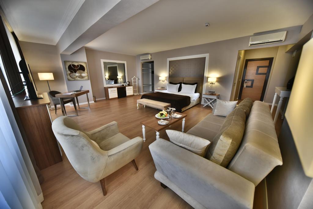 North Point Hotel 데니즐리 객실 사진