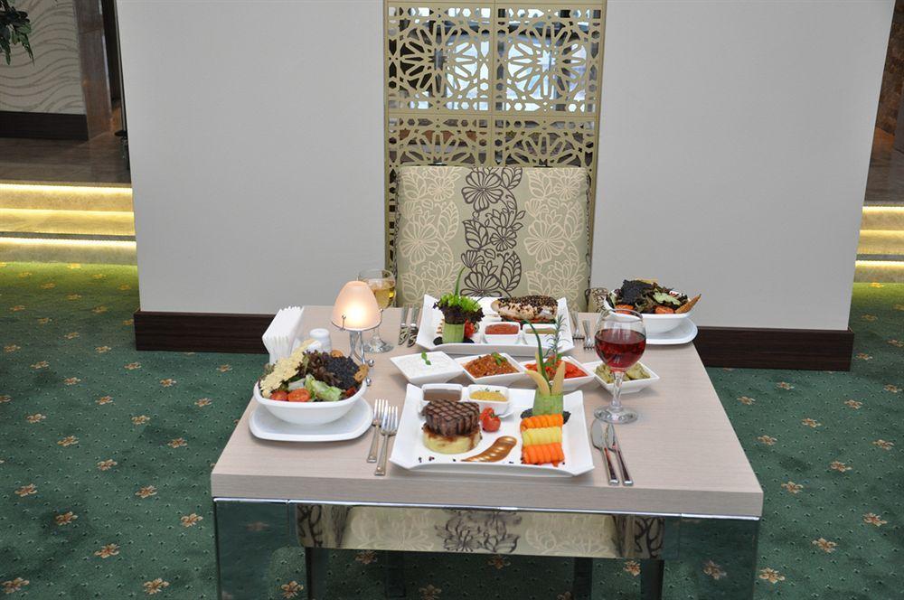 North Point Hotel 데니즐리 외부 사진