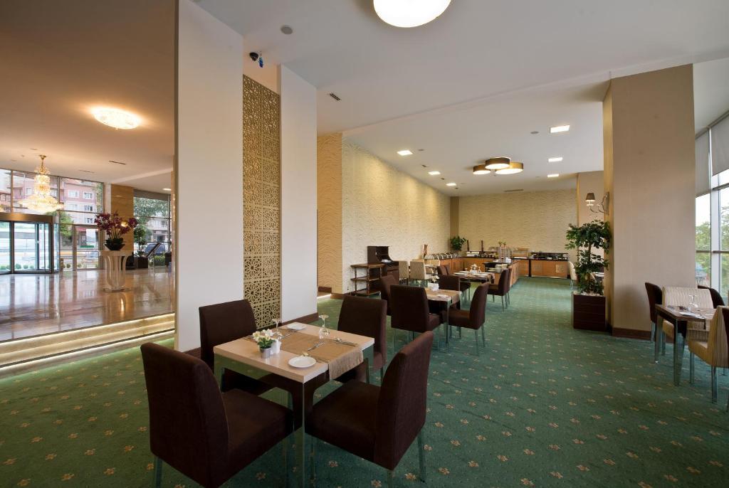 North Point Hotel 데니즐리 외부 사진