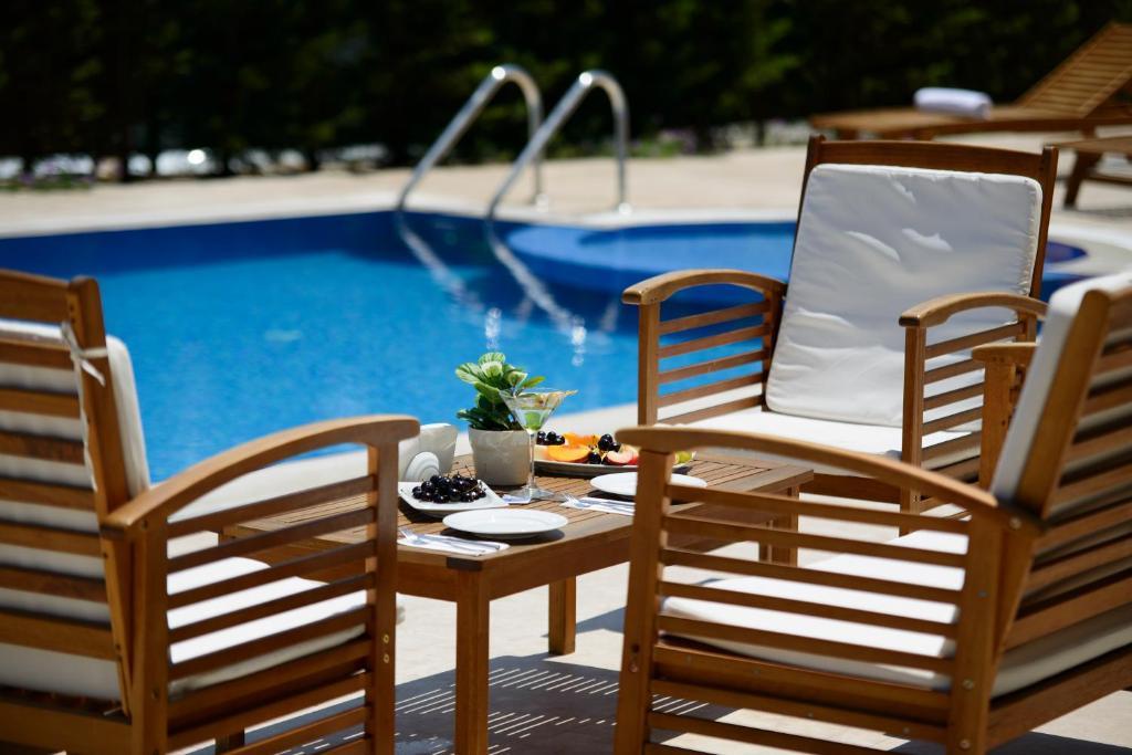 North Point Hotel 데니즐리 외부 사진