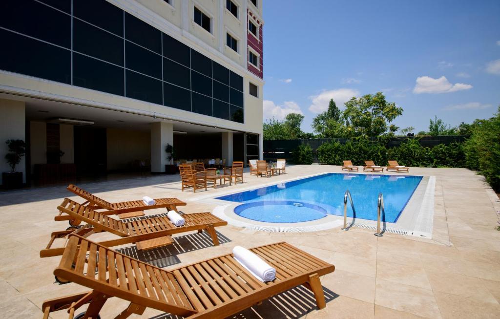 North Point Hotel 데니즐리 외부 사진