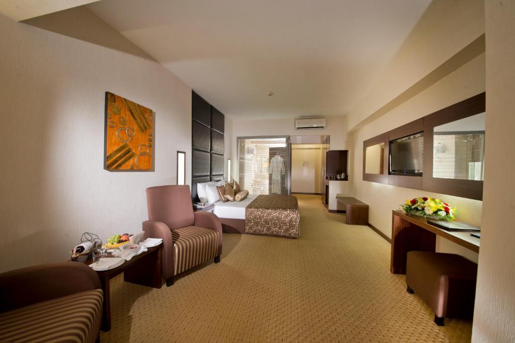 North Point Hotel 데니즐리 객실 사진